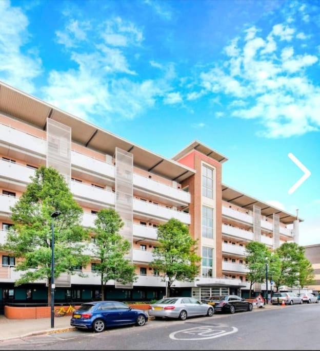 Bright, Nice Interior, Close To The City, 2 Bedroom Apartment 伦敦 外观 照片